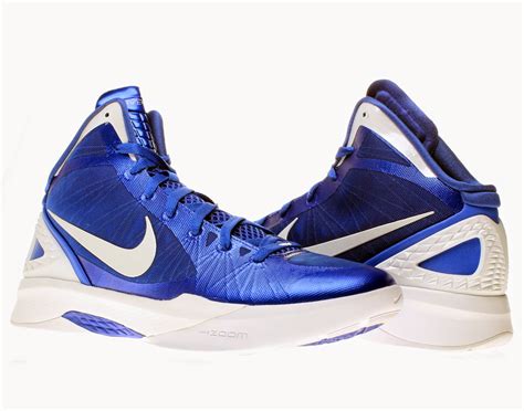 Nike basketball shoes 2011